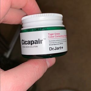 USED ONCE DR. JART CICIAPAIR TIGER GRASS CREAM